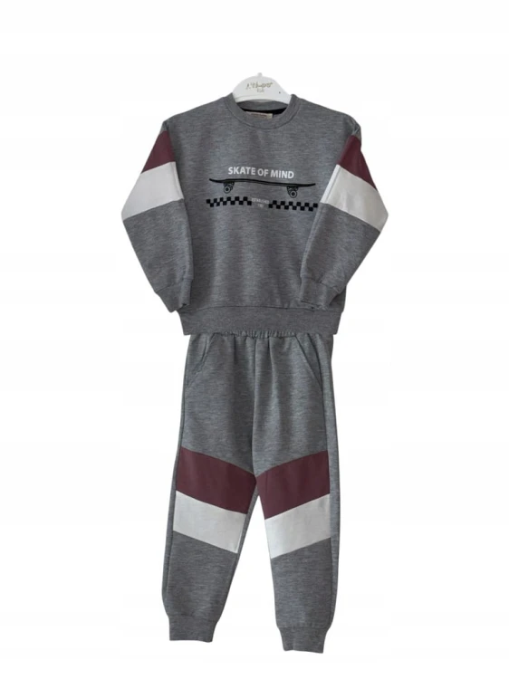komplet dres dla chłopca spodnie bluza r. 116, 6 lat